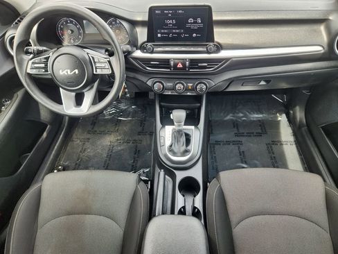 Certified 2024 Kia Forte LXS FWD image 22