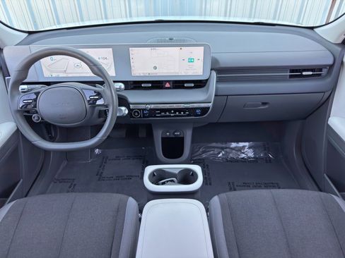 Used 2024 Hyundai Ioniq 5 SEL RWD image 11