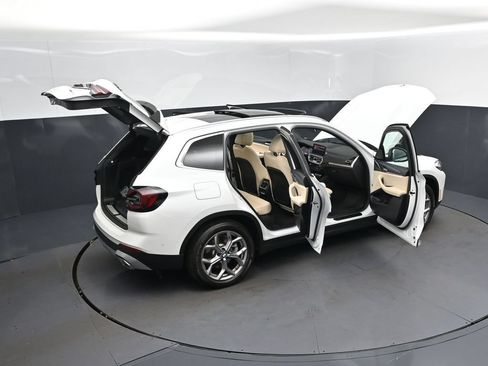 Certified 2024 BMW X3 sDrive30i w/ Premium Package RWD image 49
