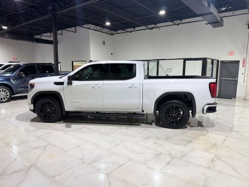 Used 2023 GMC Sierra 1500 Elevation RWD image 7