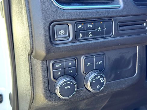 Used 2024 Chevrolet Tahoe Premier image 14