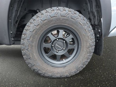 Used 2021 Toyota Tundra Limited image 35