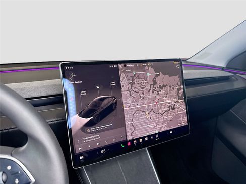 Used 2026 Tesla Model Y 2WD image 10