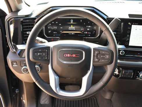 Used 2026 GMC Sierra 1500 Elevation AWD/4WD image 18