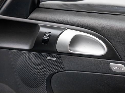 Used 2006 Porsche Cayman S image 34