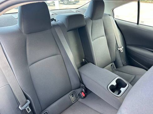 Used 2024 Toyota Corolla LE FWD image 45