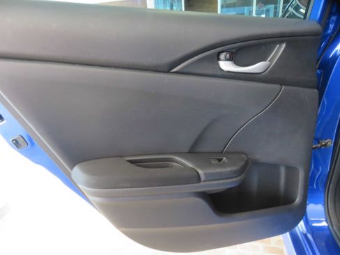 Used 2018 Honda Civic EX image 17