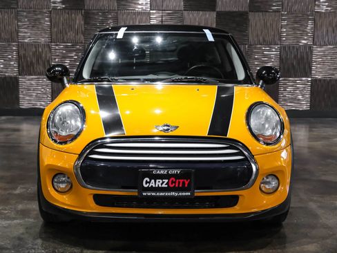 Used 2014 MINI Cooper 2-Door Hardtop FWD image 5
