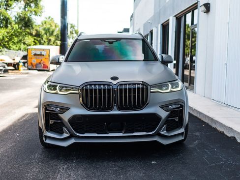 Used 2022 BMW X7 M50i w/ Dynamic Handling Package AWD/4WD image 2