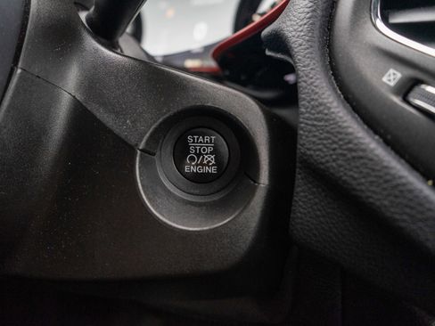 Used 2019 Jeep Compass Trailhawk w/ Cold Weather Group AWD/4WD image 21