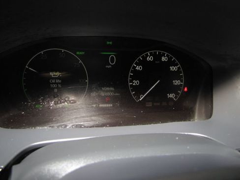 Certified 2025 Honda CR-V Sport-L image 4