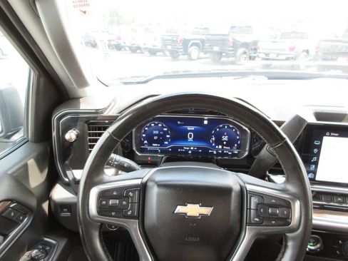 Certified 2023 Chevrolet Silverado 1500 LT AWD/4WD image 30