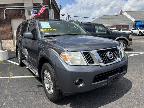 Used 2012 Nissan Pathfinder Silver AWD/4WD image 2
