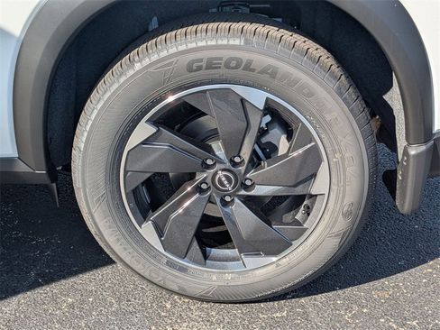 New 2026 Nissan Rogue SV image 23