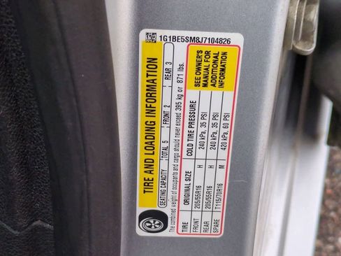 Used 2018 Chevrolet Cruze LT w/ Convenience Package image 34