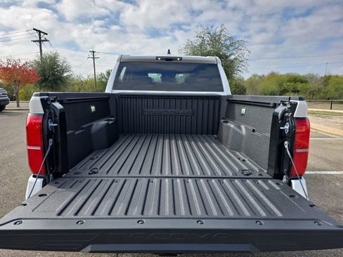 Certified 2025 Toyota Tacoma TRD Sport image 12