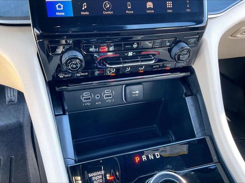 Used 2024 Jeep Grand Cherokee Limited w/ Trailer Tow Package image 31