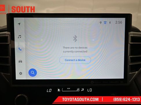 Used 2023 Toyota Sequoia Platinum AWD/4WD image 15