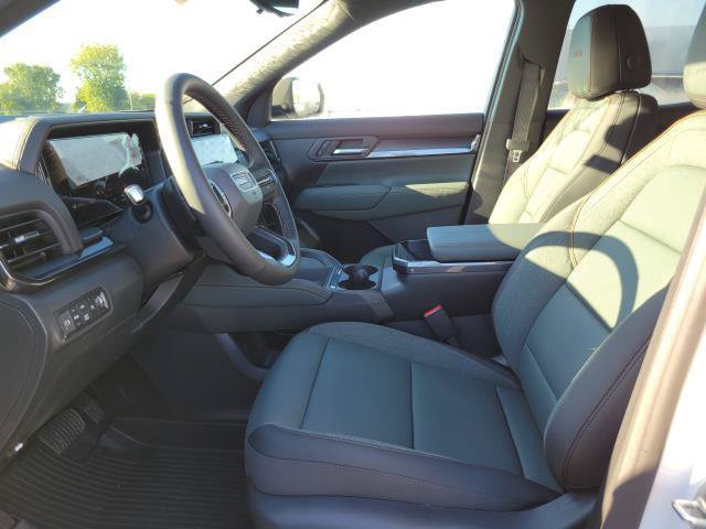 New 2027 GMC Terrain AT4 w/ Convenience Package III AWD/4WD image 14