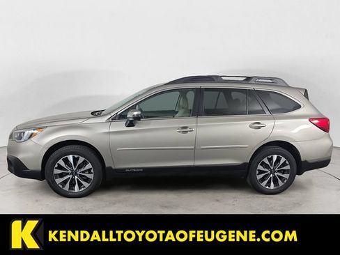 Used 2017 Subaru Outback 2.5i Limited AWD/4WD image 8