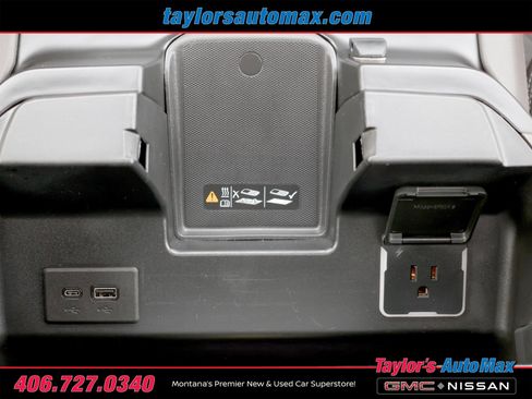 Used 2024 GMC Sierra 1500 Denali w/ Denali Reserve Package image 30