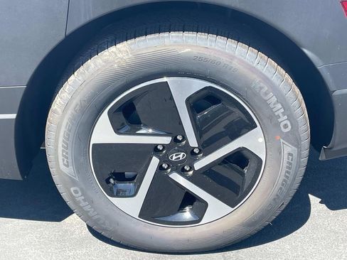 New 2026 Hyundai Ioniq 9 SE image 6