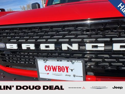 Used 2024 Ford Bronco Wildtrak image 10