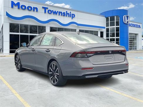 New 2025 Honda Accord Touring image 3