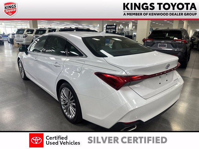 Used 2019 Toyota Avalon Limited w/ Advanced Safety Package FWD image 5