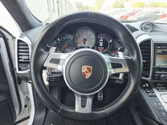 Used 2014 Porsche Cayenne GTS AWD/4WD image 17