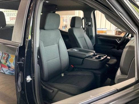 Used 2025 Chevrolet Silverado 1500 LT RWD image 22