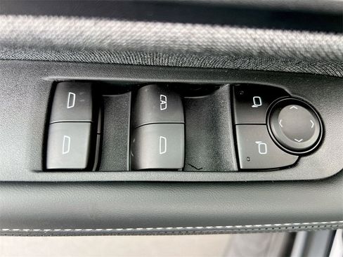 New 2026 GMC Sierra EV Elevation image 19