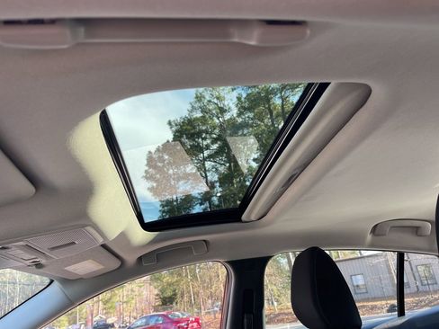 New 2026 Nissan Sentra SV image 17