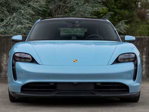 Certified 2024 Porsche Taycan RWD image 8