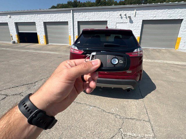 Used 2019 Ford Edge SEL w/ Equipment Group 201A FWD image 20