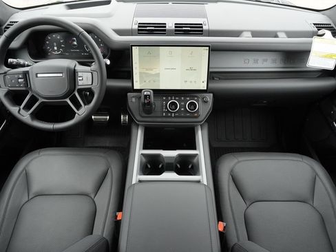 New 2026 Land Rover Defender 110 X AWD/4WD image 9