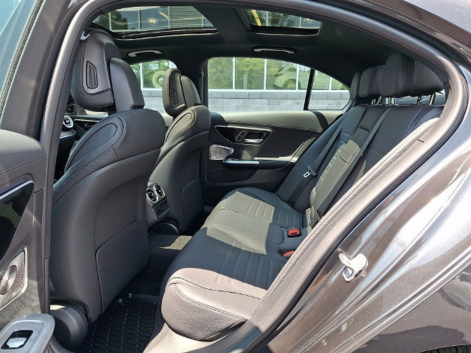 Used 2026 Mercedes-Benz C 300 4MATIC Sedan image 8