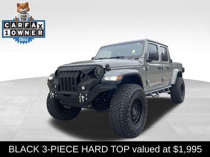 Used 2023 Jeep Gladiator Overland w/ Cold Weather Group
