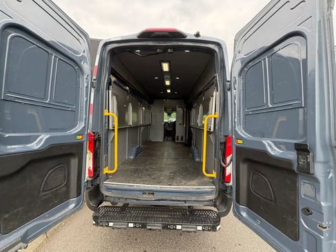 Used 2020 Ford Transit 250 148 High Roof Extended RWD image 16