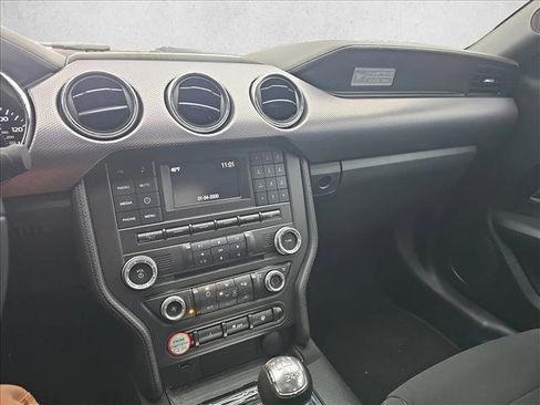 Used 2017 Ford Mustang GT image 12