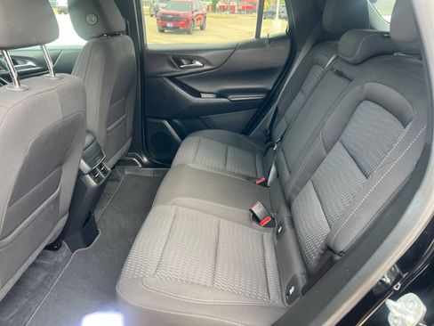 Certified 2025 Chevrolet Equinox LT AWD/4WD image 10