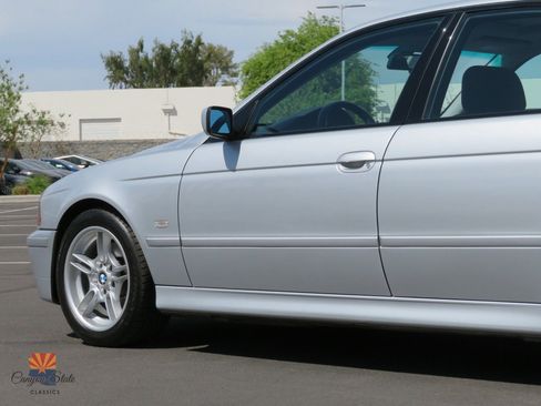 Used 2002 BMW 540i Sedan image 21
