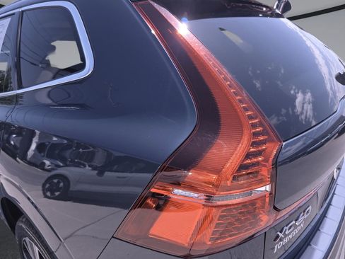 Used 2023 Volvo XC60 T8 Ultimate AWD/4WD image 39