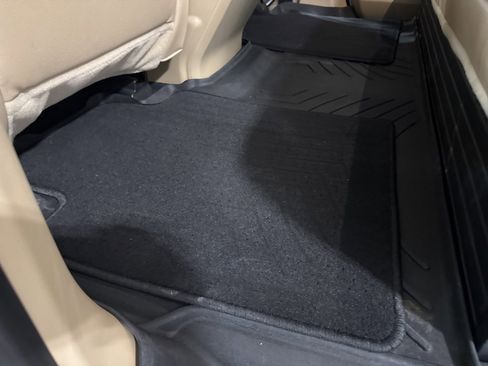 Used 2021 Ford F250 Lariat w/ FX4 Off-Road Package image 22