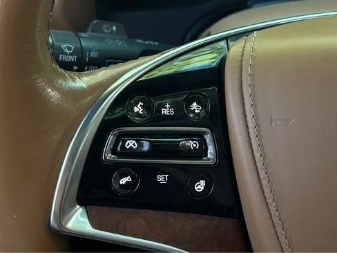 Used 2016 Cadillac Escalade 2WD image 24