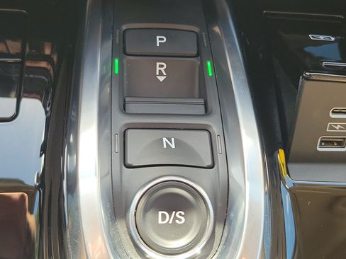 Used 2024 Acura MDX FWD w/ Technology Package image 29