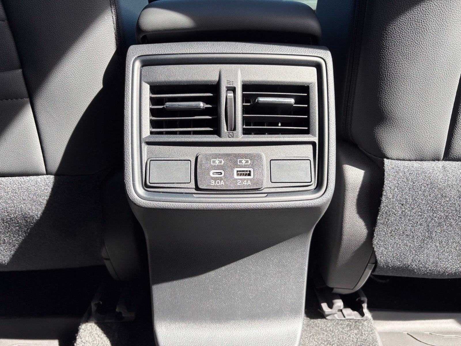 New 2026 Subaru Forester Premium AWD/4WD image 31