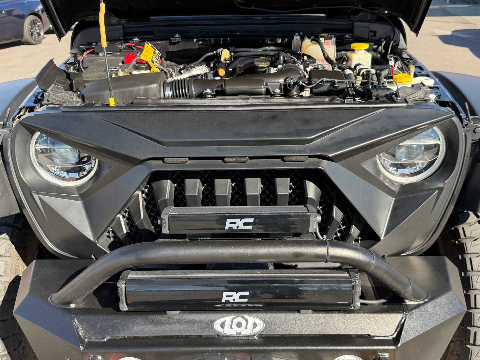 Used 2022 Jeep Gladiator Mojave w/ LED Lighting Group AWD/4WD image 34