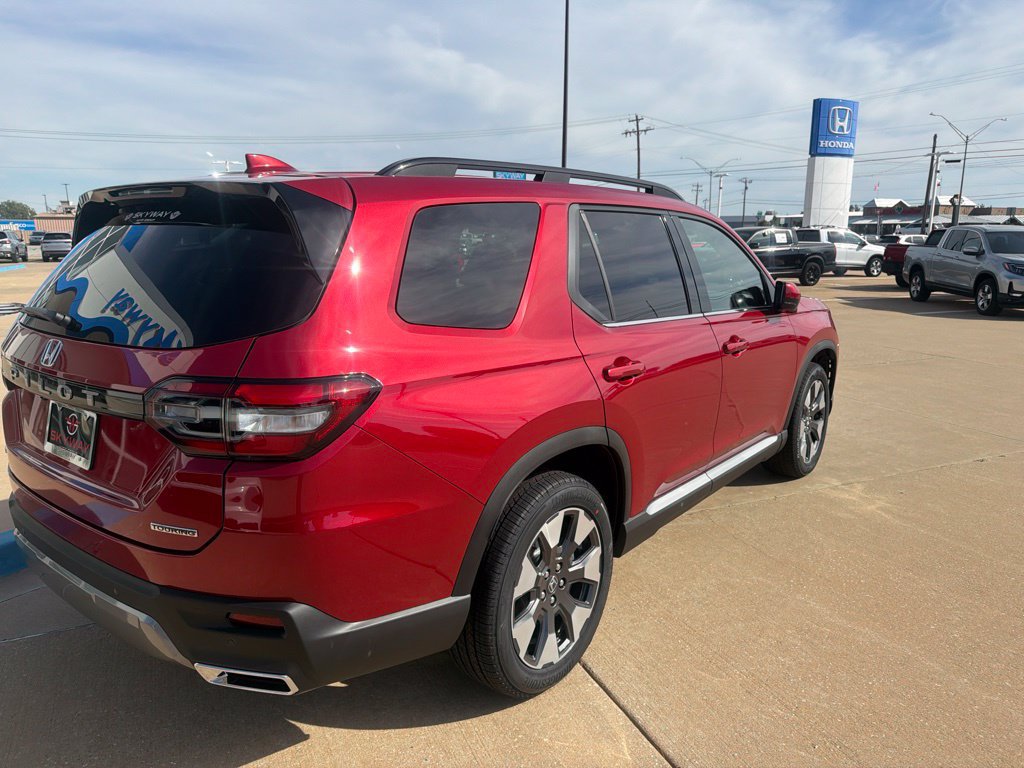 New 2026 Honda Pilot Touring image 8