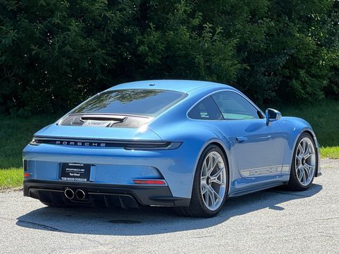 Certified 2022 Porsche 911 GT3 RWD image 9